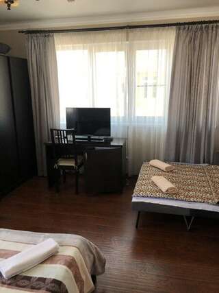 Гостиница Сальма Адлер 4-х местный Стандарт-6