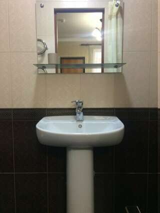 Гостиница Сальма Адлер Двухместный номер с 2 отдельными кроватями-3